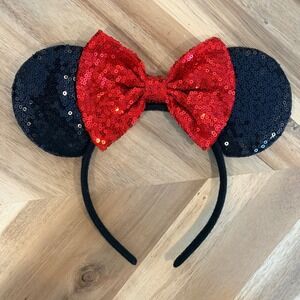 Disney Minnie Mouse Sequin Headband Red Bow Black Ears Parks Accessory